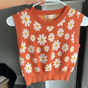 Altar’d State Sweater Vest/Tank Top Size S